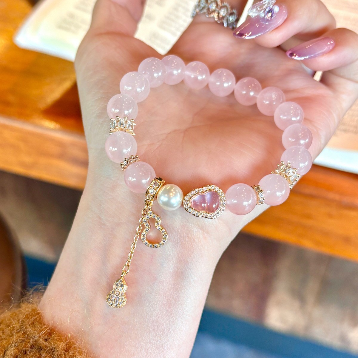 Collector-grade luxury ultra-pure pink crystal bracelet, purifies the magnetic field and balances spiritual energy⭐⭐⭐⭐⭐ Over 10,000 satisfied customers